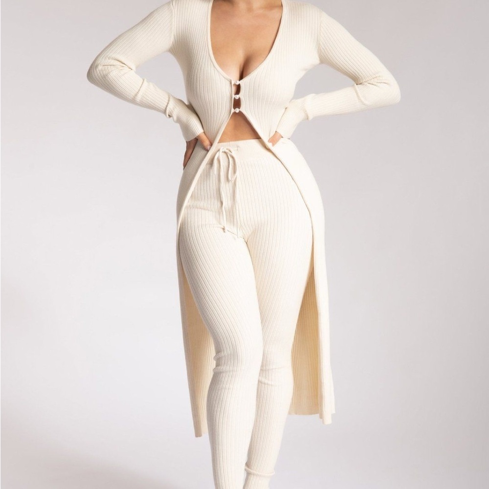 Meshki Racheal Pearl Button Long Cardigan - Cream